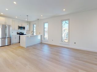2837 Washington St, Roxbury, MA 02119
