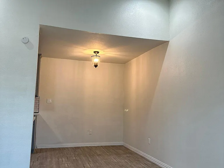 8801 Hammerly Blvd — Photo 7