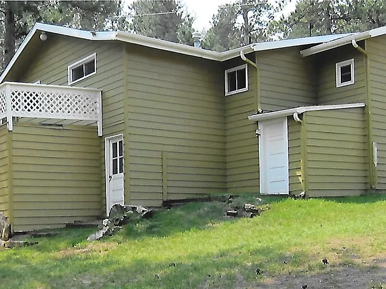 4774 S Pine Rd — Photo 2