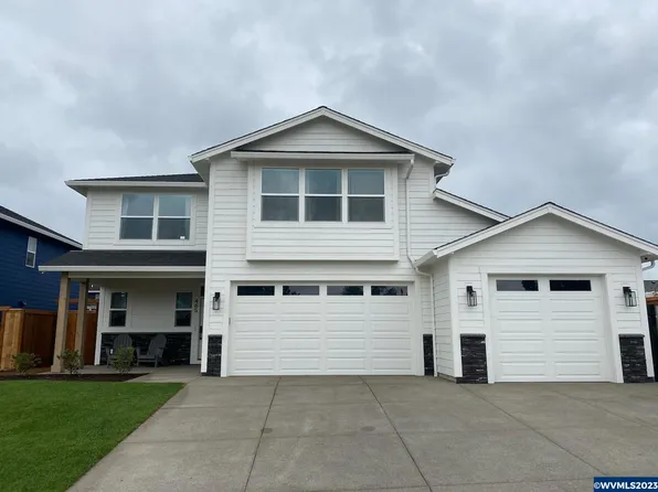 485 NW Coast Mountain Dr, Dallas, OR 97338