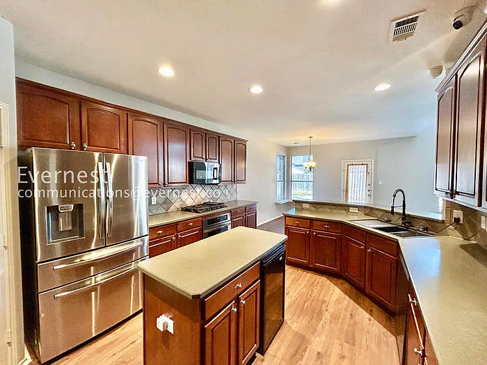 6 Altman Ct — Photo 3