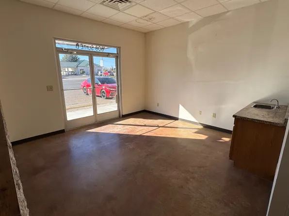 808 W Dickinson Blvd, Fort Stockton, TX 79735