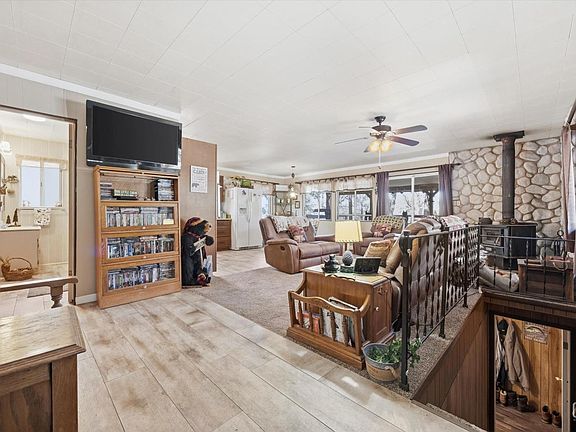 4th image of 45641 Hathily Dr