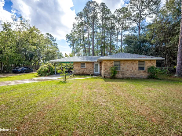 201 Locust St, Gulfport, MS 39507