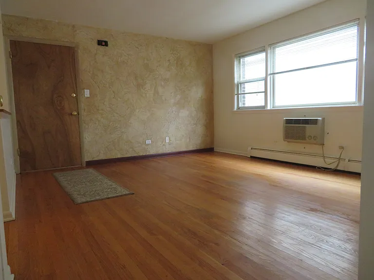 4421 Prescott Ave #10 — Photo 8