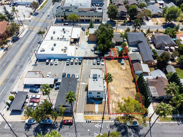 860 E Ladera St #101, Pasadena, CA 91104