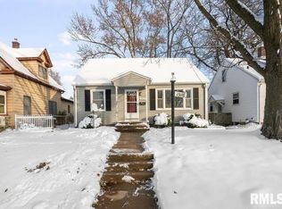 1916 33rd St, Moline, IL 61265