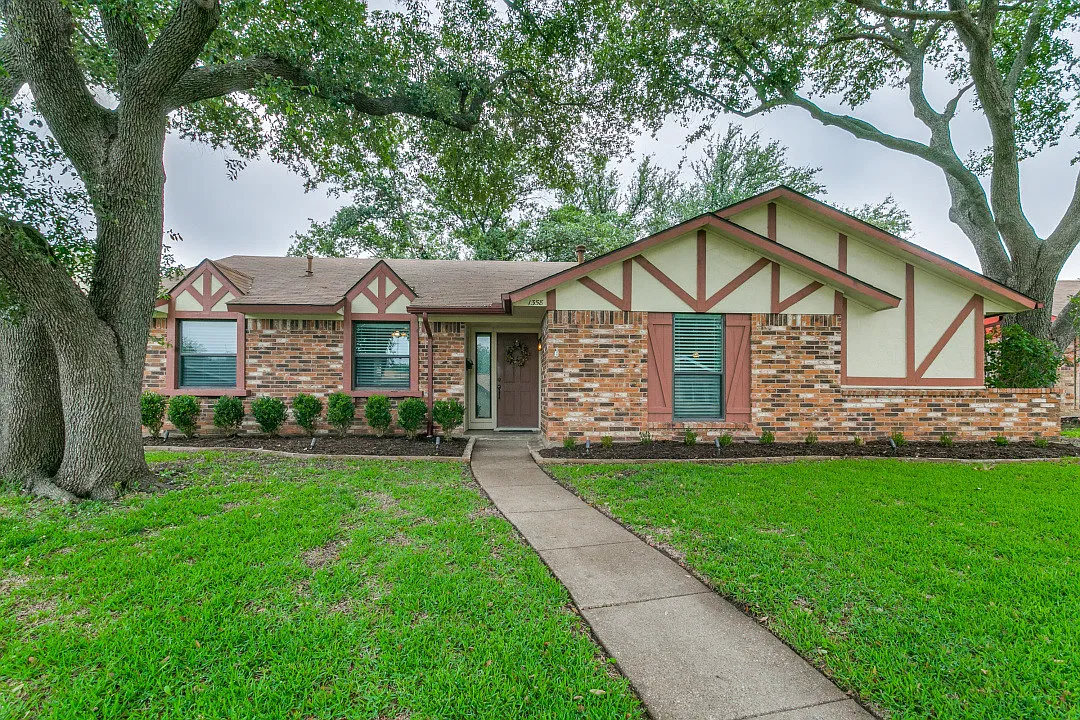 3 bed, 1679 sqft, $2,500 — Photo 1