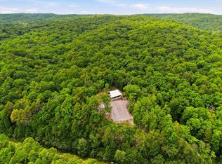 6830 Stinking Creek Rd, Pioneer, TN 37847