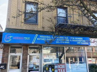 1000 Broadway APT 4, Bayonne, NJ 07002