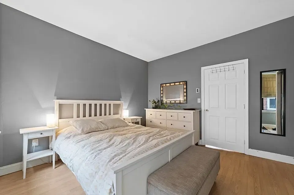 1 bed, 512 sqft, $2,100 — Photo 2
