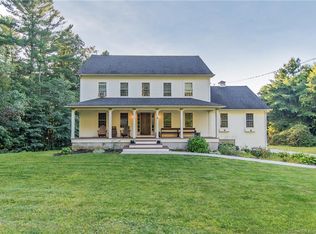 65 Hawkins Rd, Woodstock Valley, CT 06282