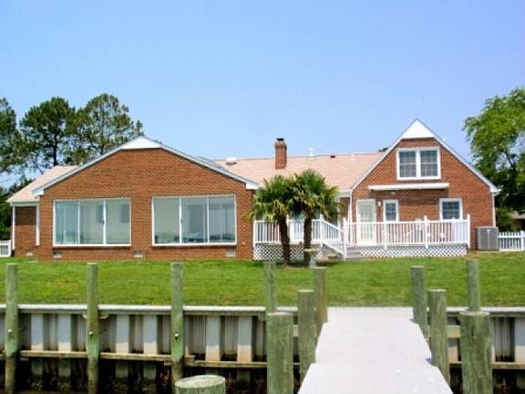 2nd image of 8 Riverview Dr