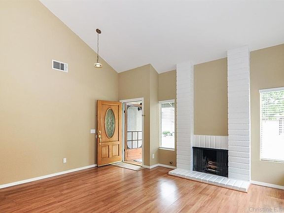 5th image of 226 Eastridge Ln
