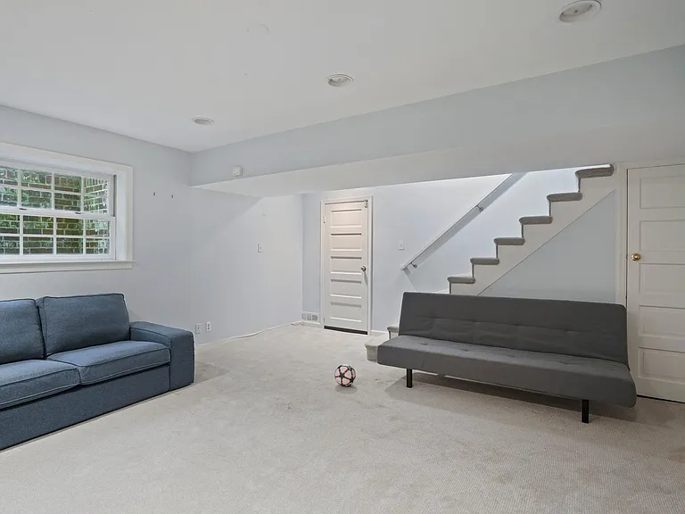 5320 Albemarle St — Photo 30