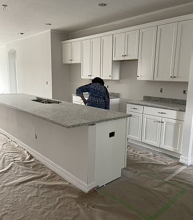 3rd image of 242 Villa Luna Ln