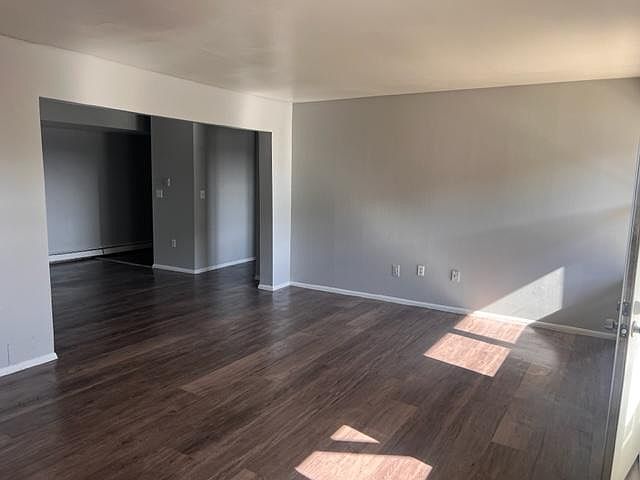 1st image of 92 Fitzgerald Dr