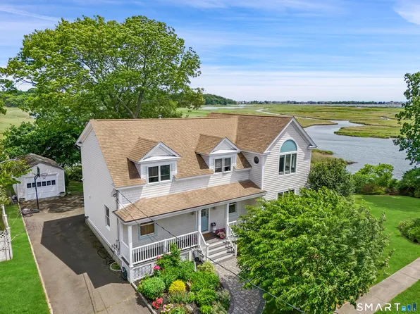 18 Sailors Lane, Milford, CT 06460