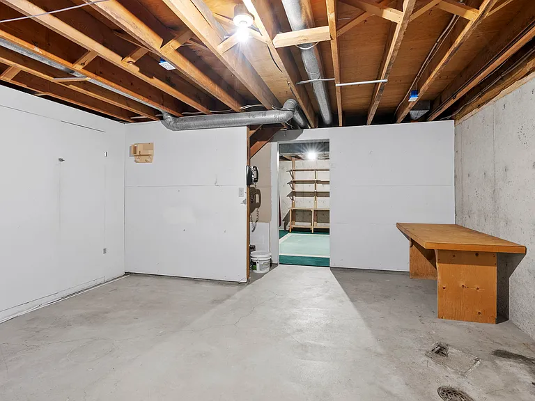 5534 N Driscoll Blvd — Photo 21