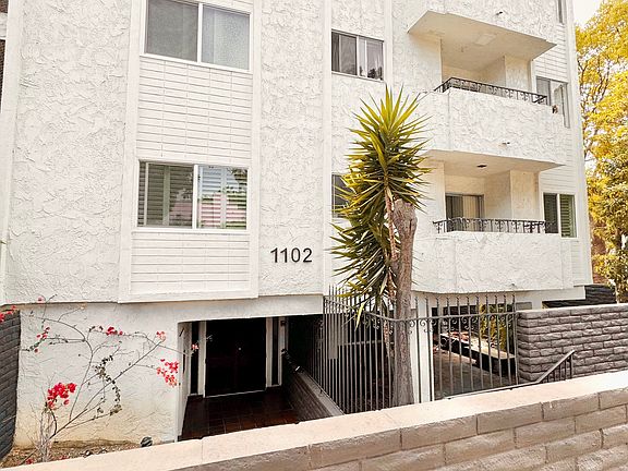 3rd image of 1102 11th St APT 102