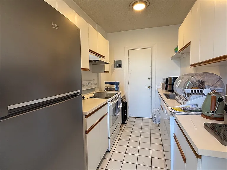 141 Englewood Ave #43 — Photo 8