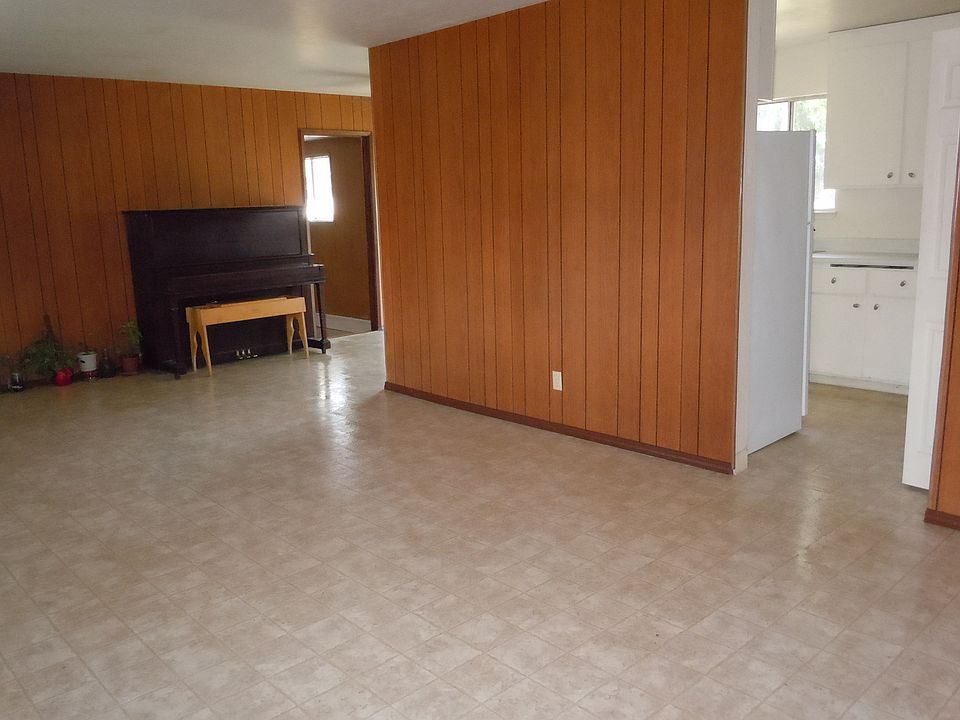 2nd image of 4374 Heinz Ln