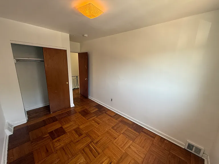 1538 Forrester Ave — Photo 12