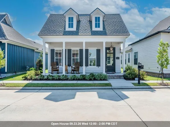 172 Royal Oak Blvd, Thibodaux, LA 70301