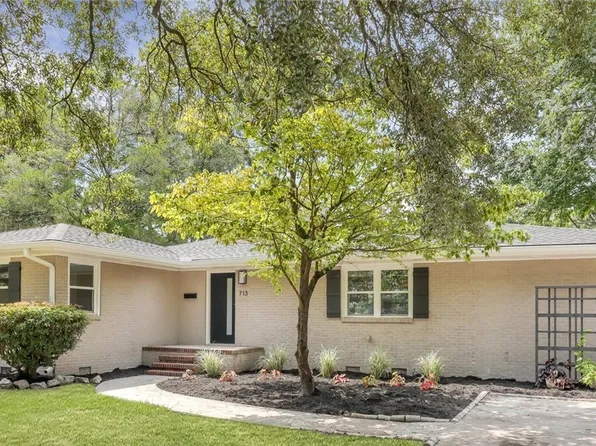 713 E Derenne Avenue, Savannah, GA 31405