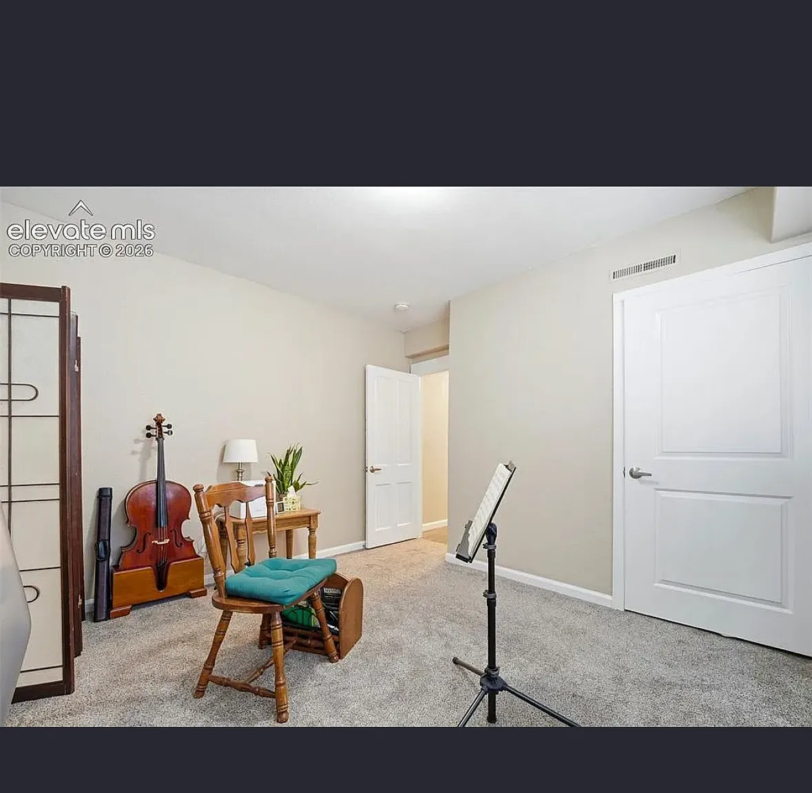2 bed, 844 sqft, $1,650 — Photo 3