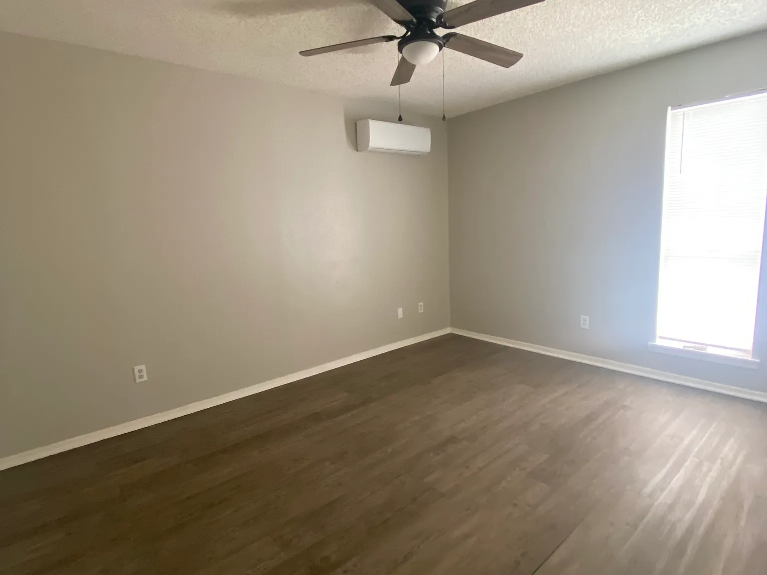 1 bed, $695 — Photo 4