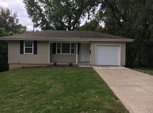 8221 NE 51st St, Kansas City, MO 64119