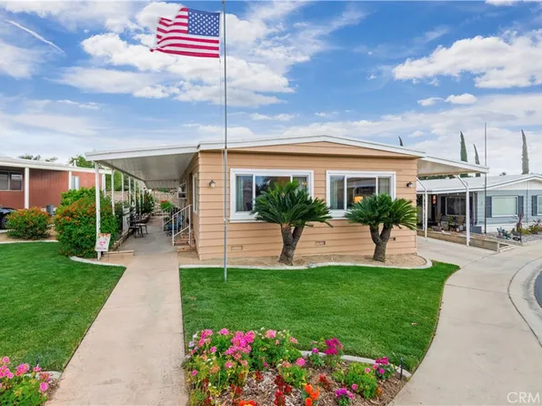 626 N Dearborn St Spc 17, Redlands, CA 92374