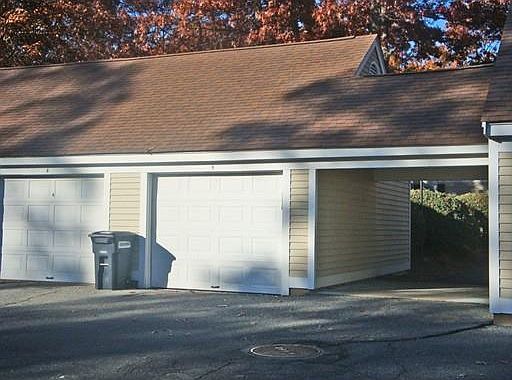 2nd image of 9 Heritage Dr