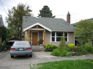842 NE 55th St, Seattle, WA 98105