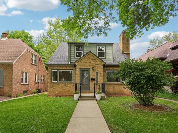 170 West Crawford AVENUE, Milwaukee, WI 53207