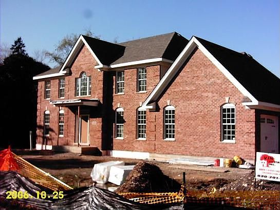2nd image of 121 E Prairie Ave
