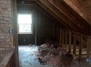 55849 Mayflower Rd, South Bend, IN 46619