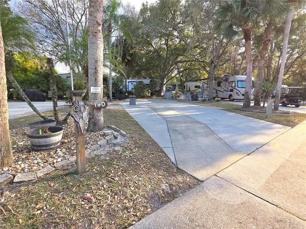 190 Longhorn Dr #190, Lake Wales, FL 33898