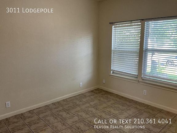 4th image of 3011 Lodgepole Ln