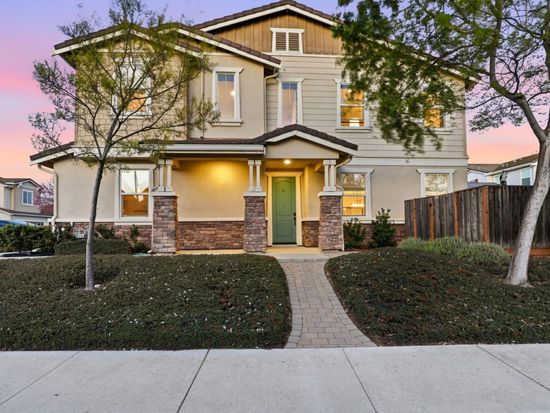 17050 Mimosa Dr, Morgan Hill, CA 95037