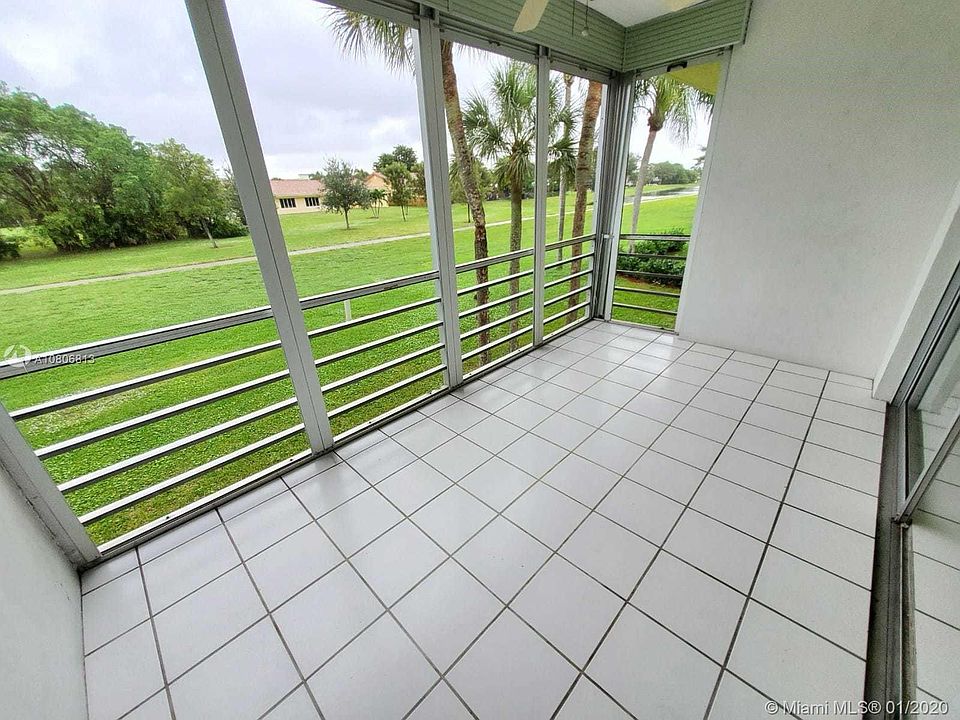 1st image of 3145 N Palm Aire Dr APT 203