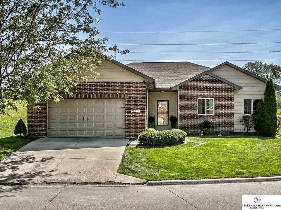 1st image of 21213 Arbor Ct
