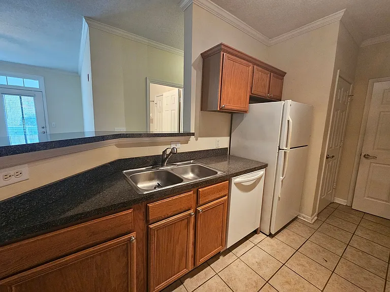 45 Sycamore Ave #226 — Photo 8