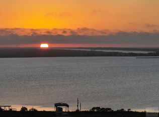 1143 Waco, Gilchrist, TX 77617