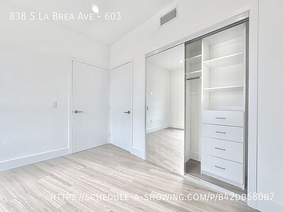 5th image of 838 S La Brea Ave Penthouse 603