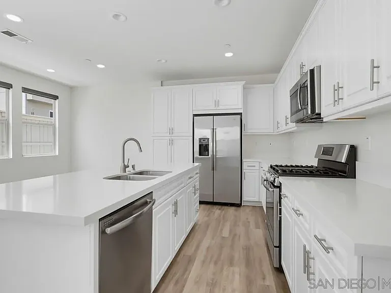 1041 Sea Glass Way — Photo 15