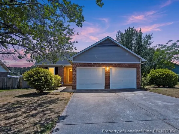 5695 Juneberry Ln, Fayetteville, NC 28304