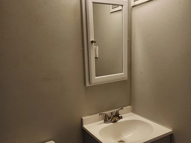2815 Parallel Pkwy #1 — Photo 5