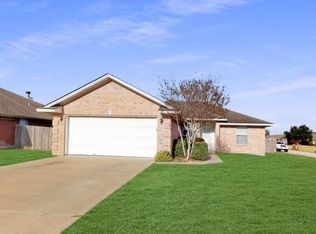 207 Pronghorn Loop, College Station, TX 77845